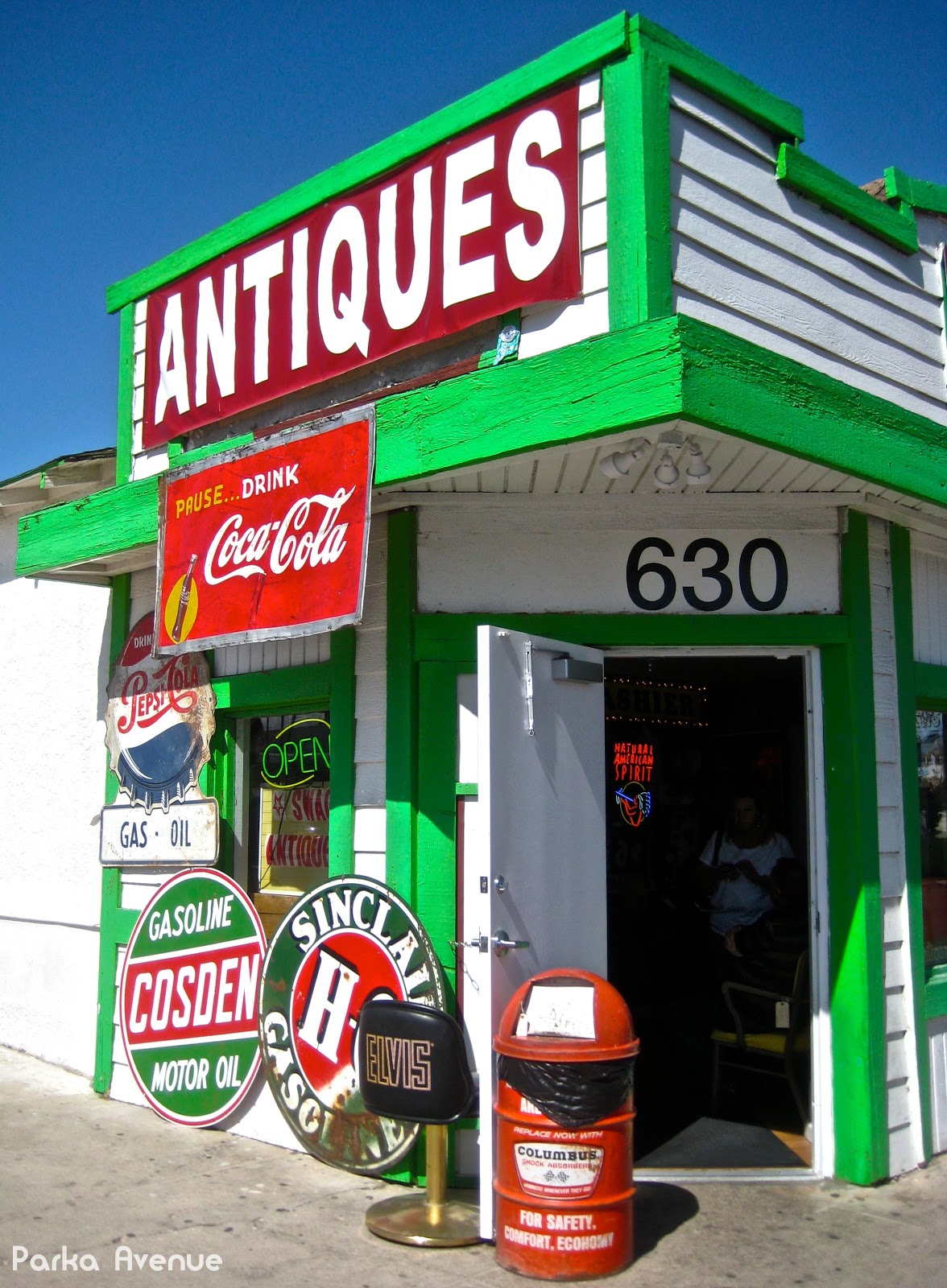 Where can you find antiques in Las Vegas?